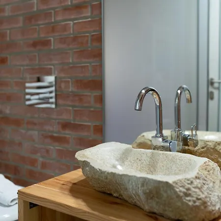 5* Luxury In Unirii Square. Апартаменти