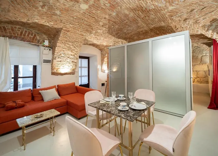 5* Luxury In Unirii Square. * Cluj-Napoca